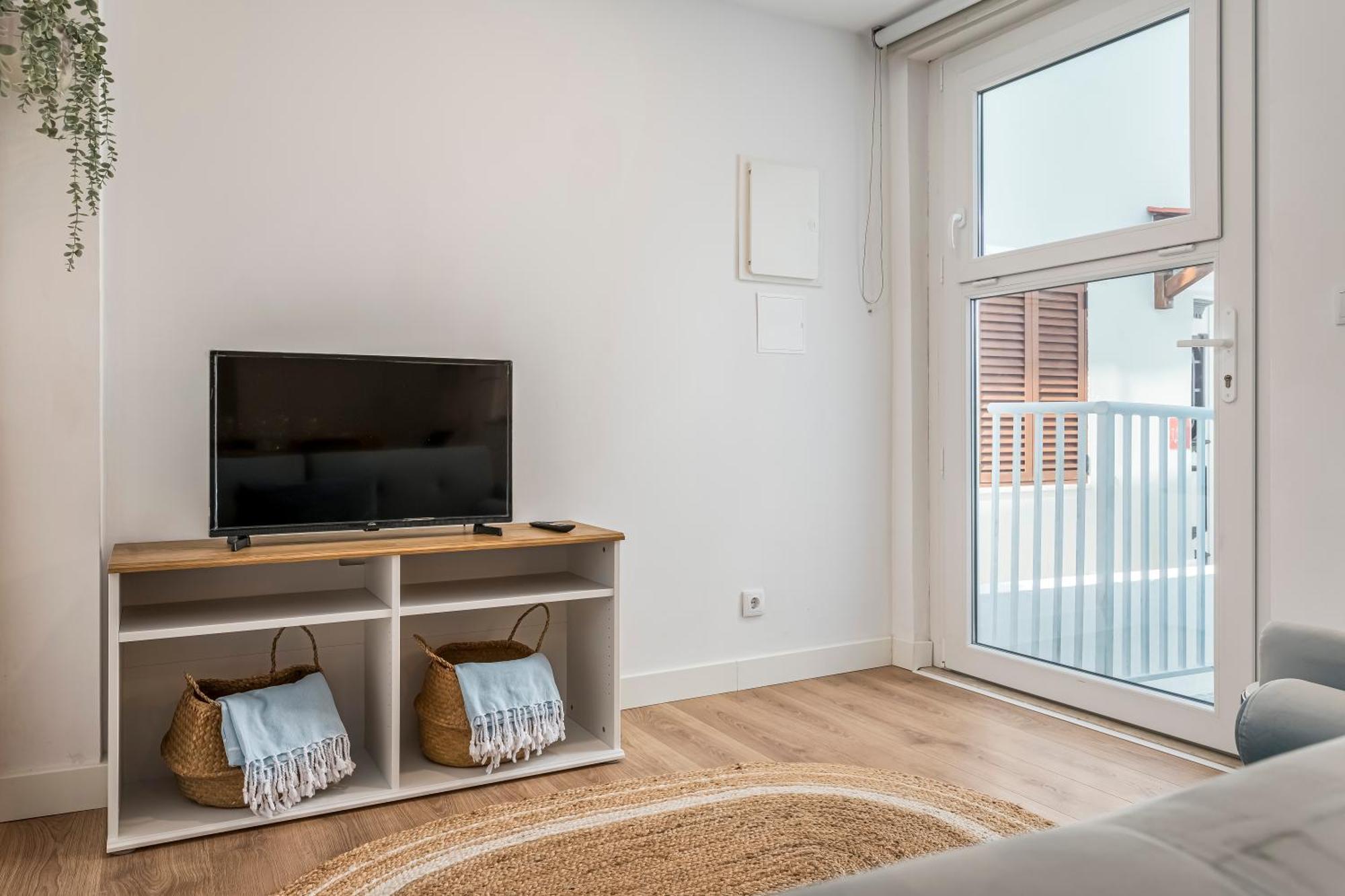 Chalet Marias - Parede Beach Apartments Екстериор снимка