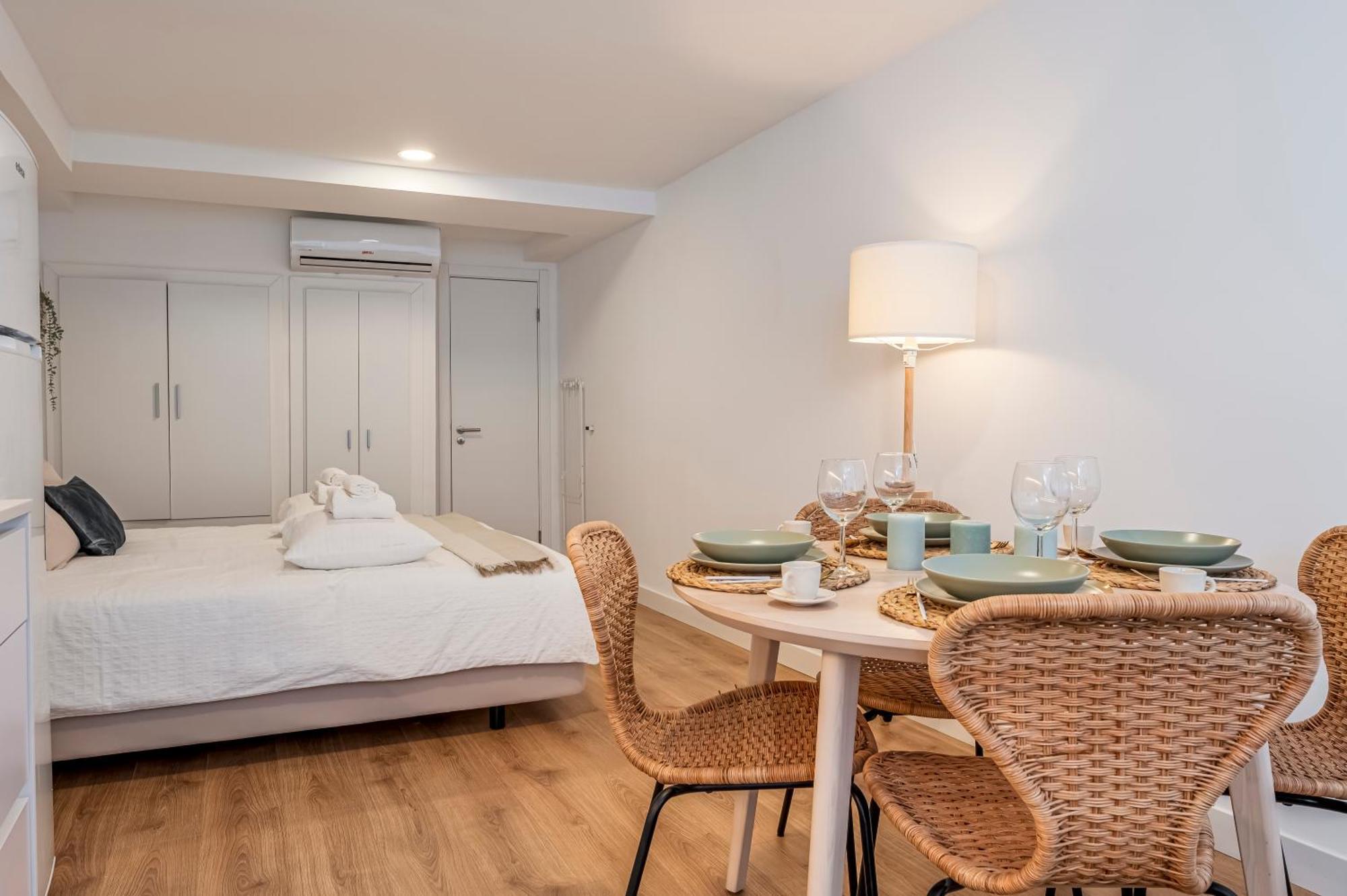 Chalet Marias - Parede Beach Apartments Екстериор снимка