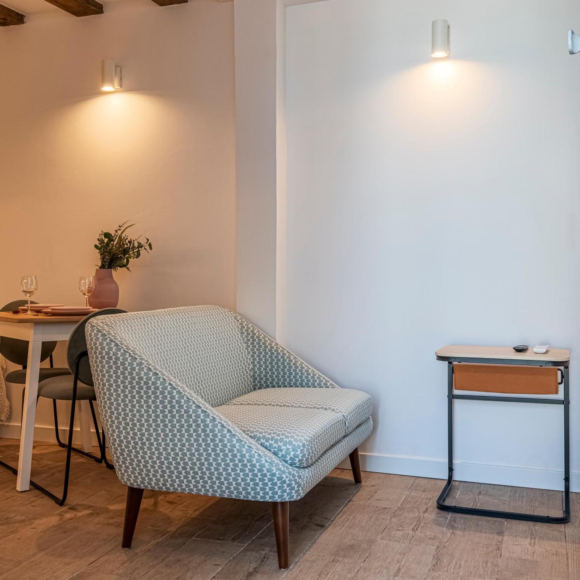 Chalet Marias - Parede Beach Apartments Екстериор снимка